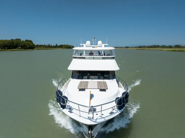 Memory Bank Yacht Photos Pics 