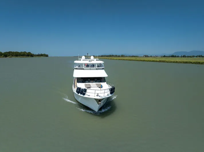 Memory Bank Yacht Photos Pics 