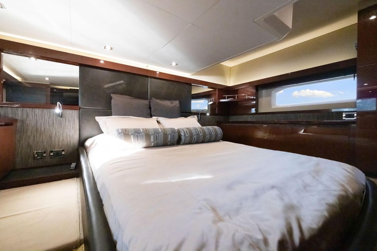 2017 Sea Ray 46 