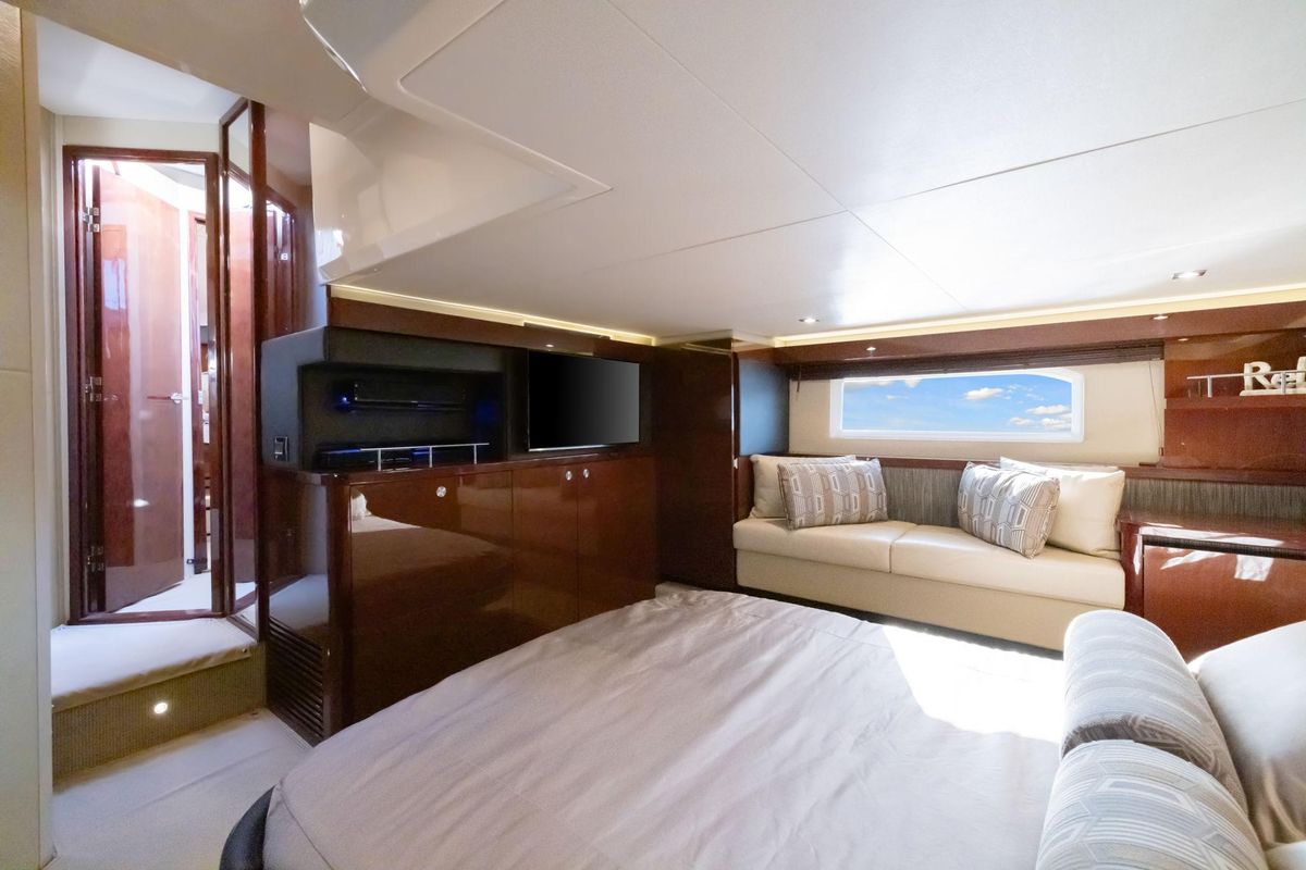 2017 Sea Ray 46 