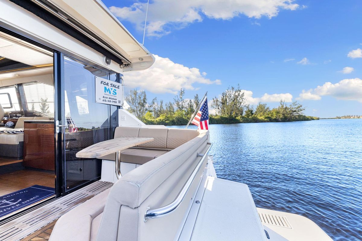 2017 Sea Ray 46 