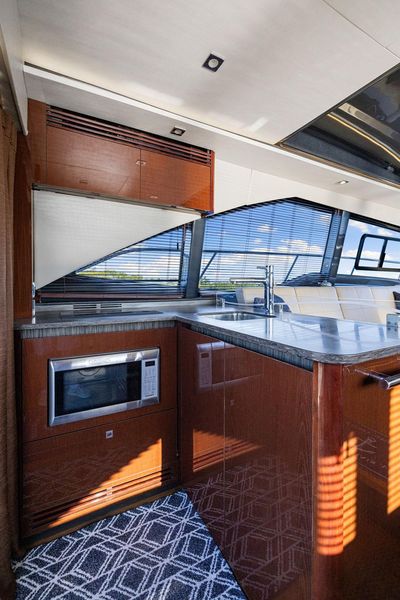 2017 Sea Ray 460 Sundancer NO PODS