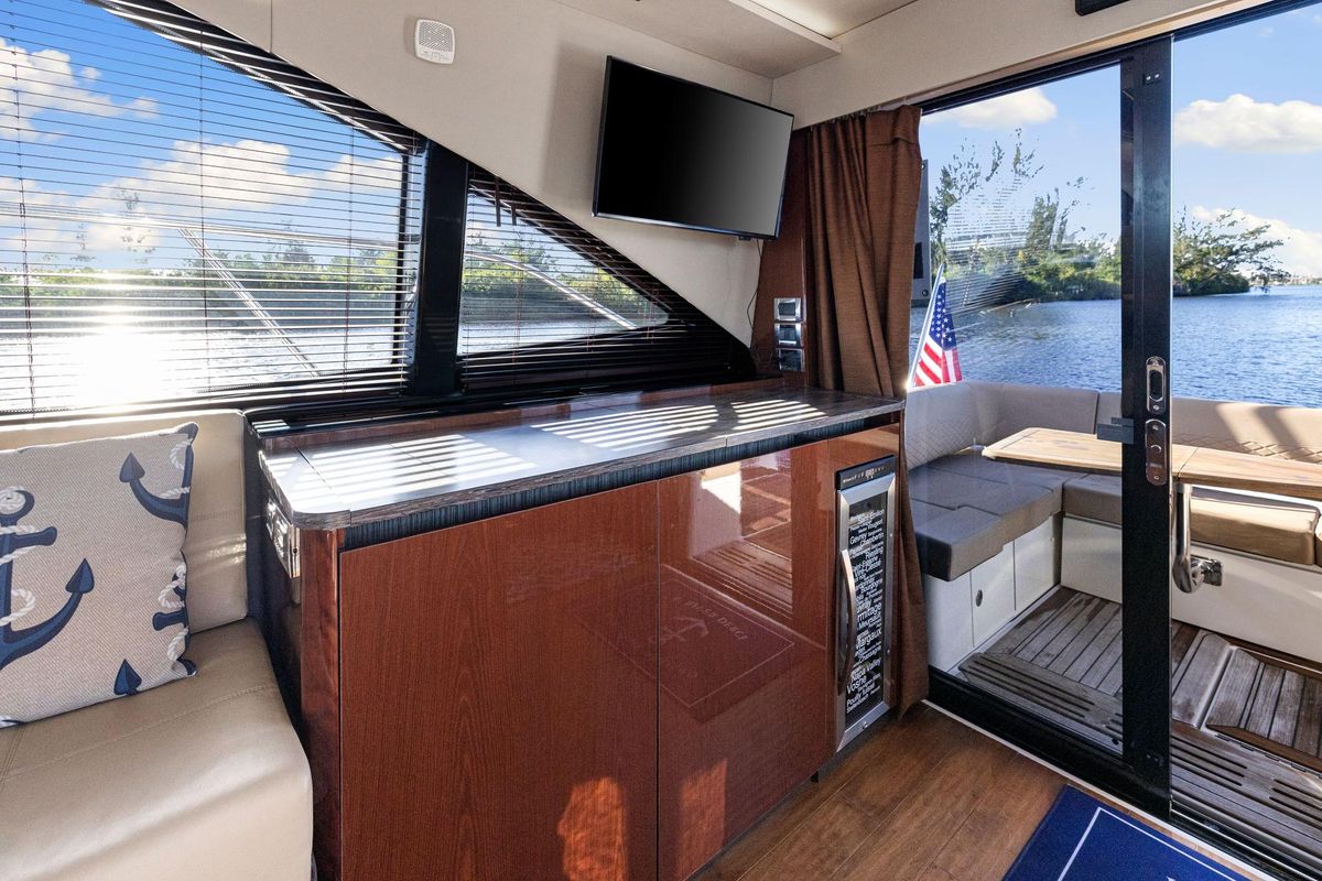 2017 Sea Ray 46 