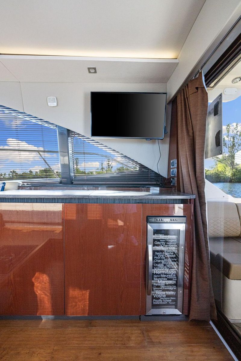 2017 Sea Ray 46 