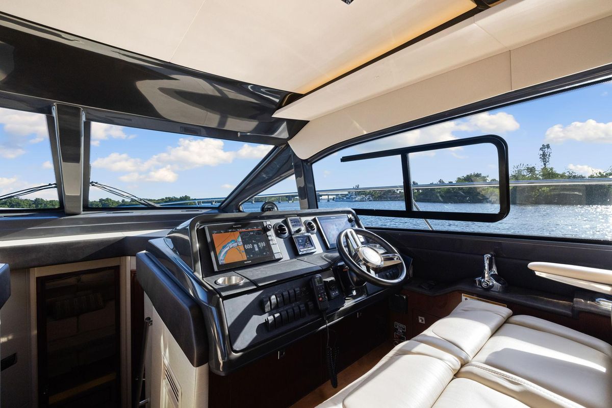 2017 Sea Ray 46 