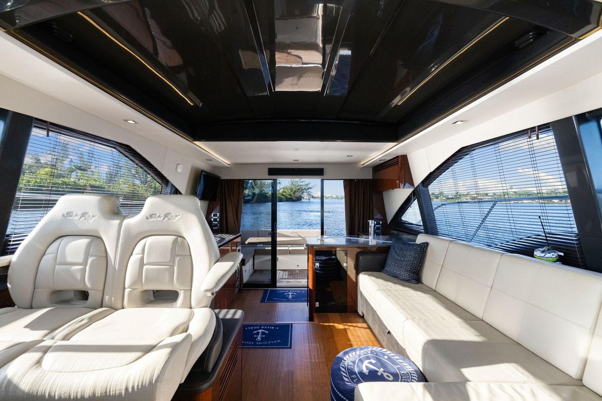 2017 Sea Ray 46 