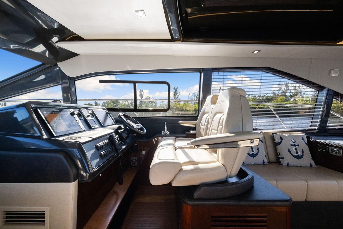 2017 Sea Ray 46 
