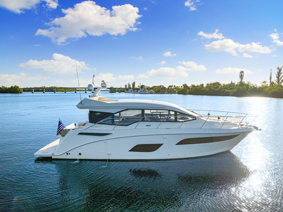 2017 Sea Ray 46 