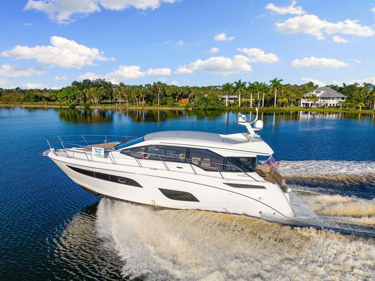 2017 Sea Ray 46 