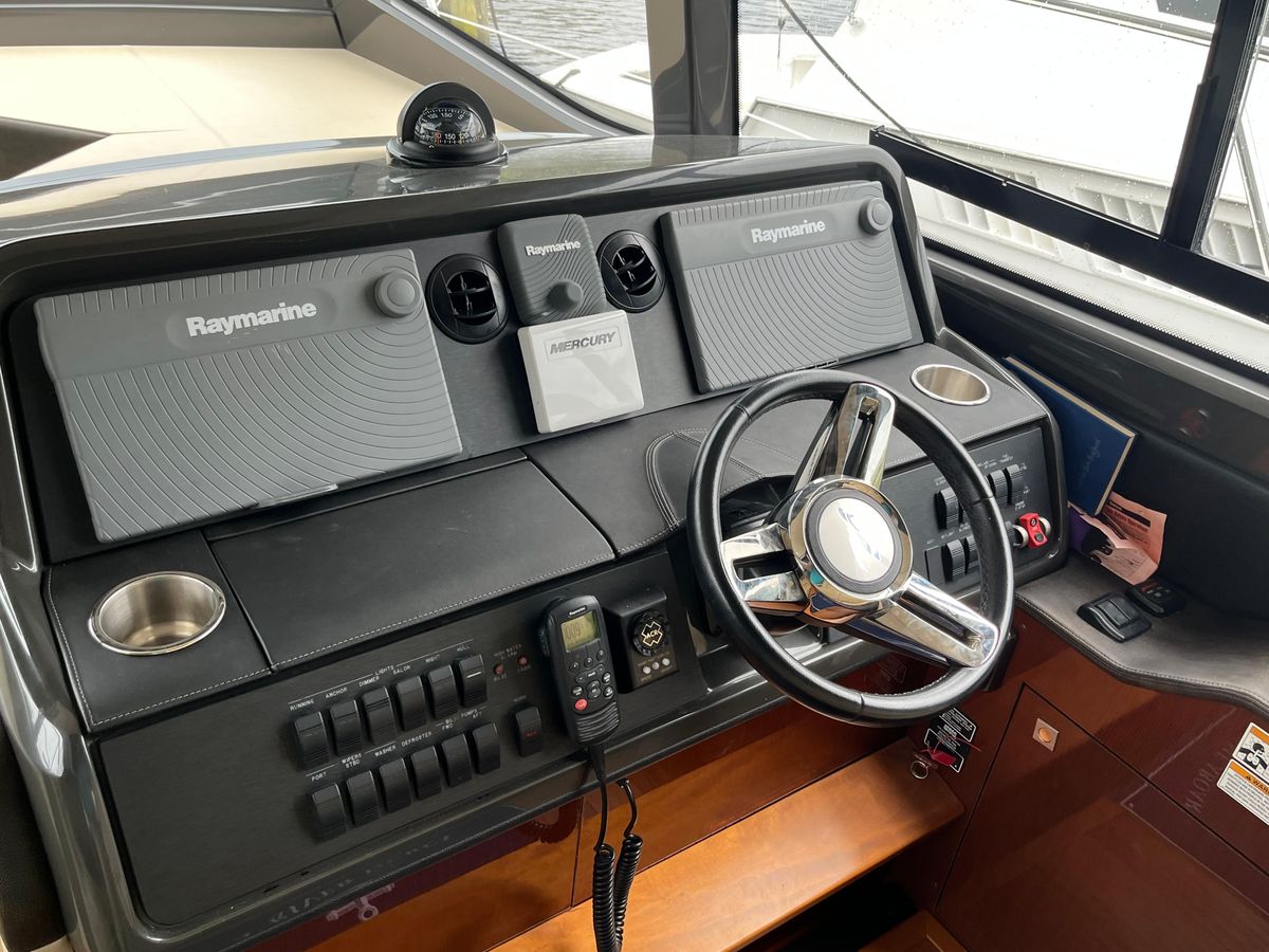 2017 Sea Ray 46 