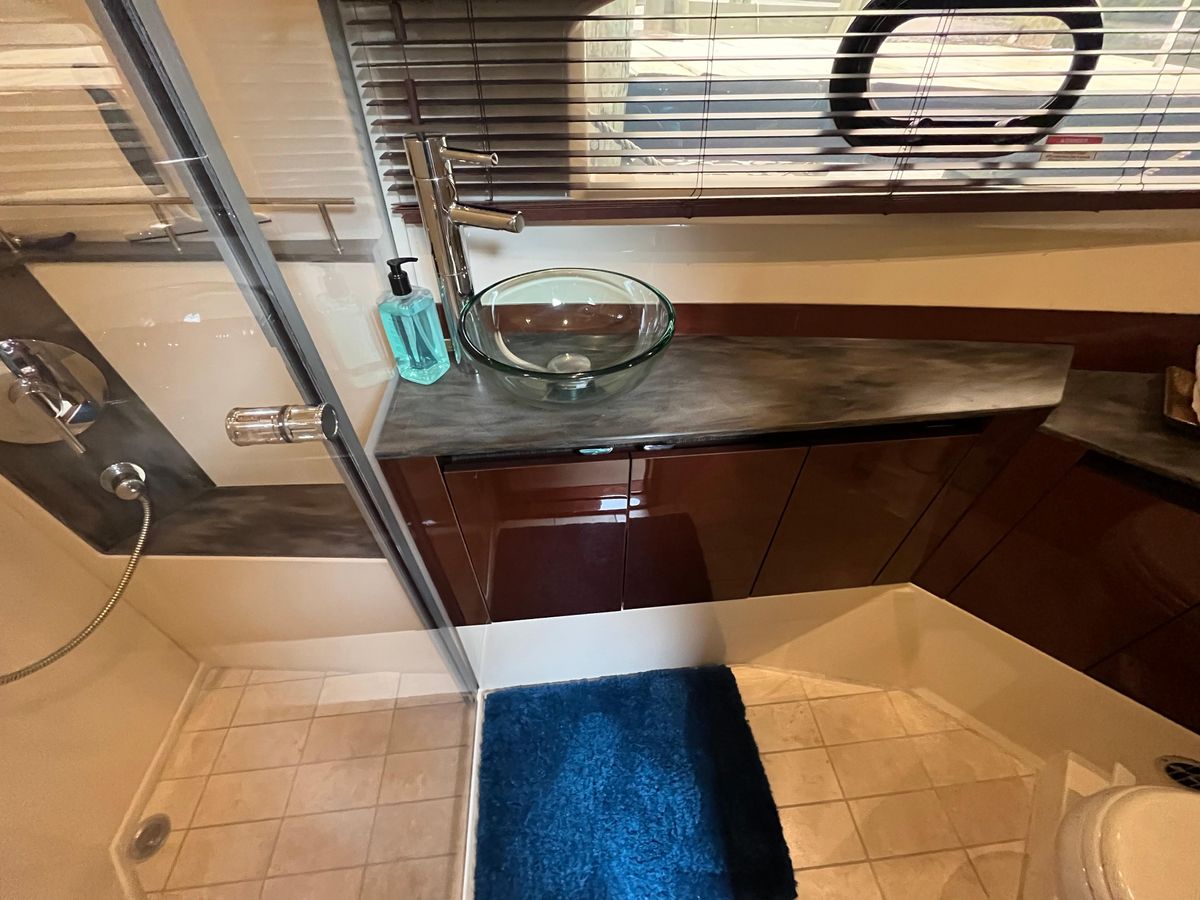 2017 Sea Ray 46 