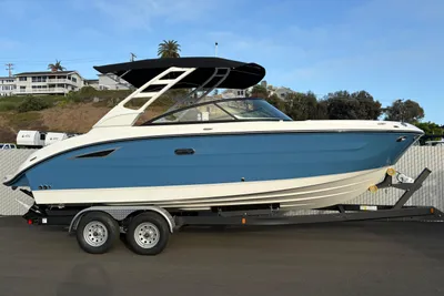 Sea Ray SDX 250