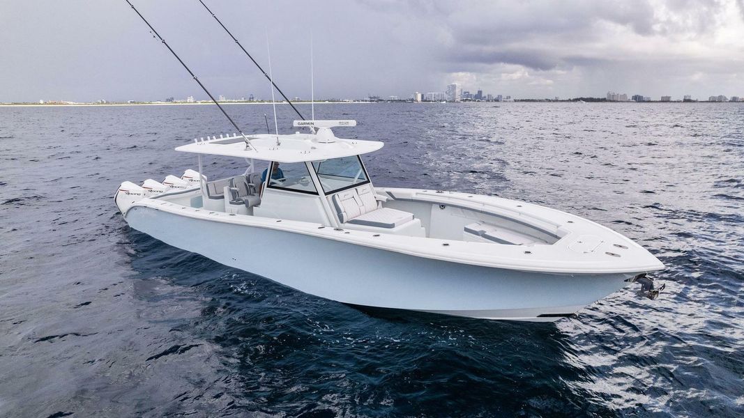 2023 Yellowfin 42