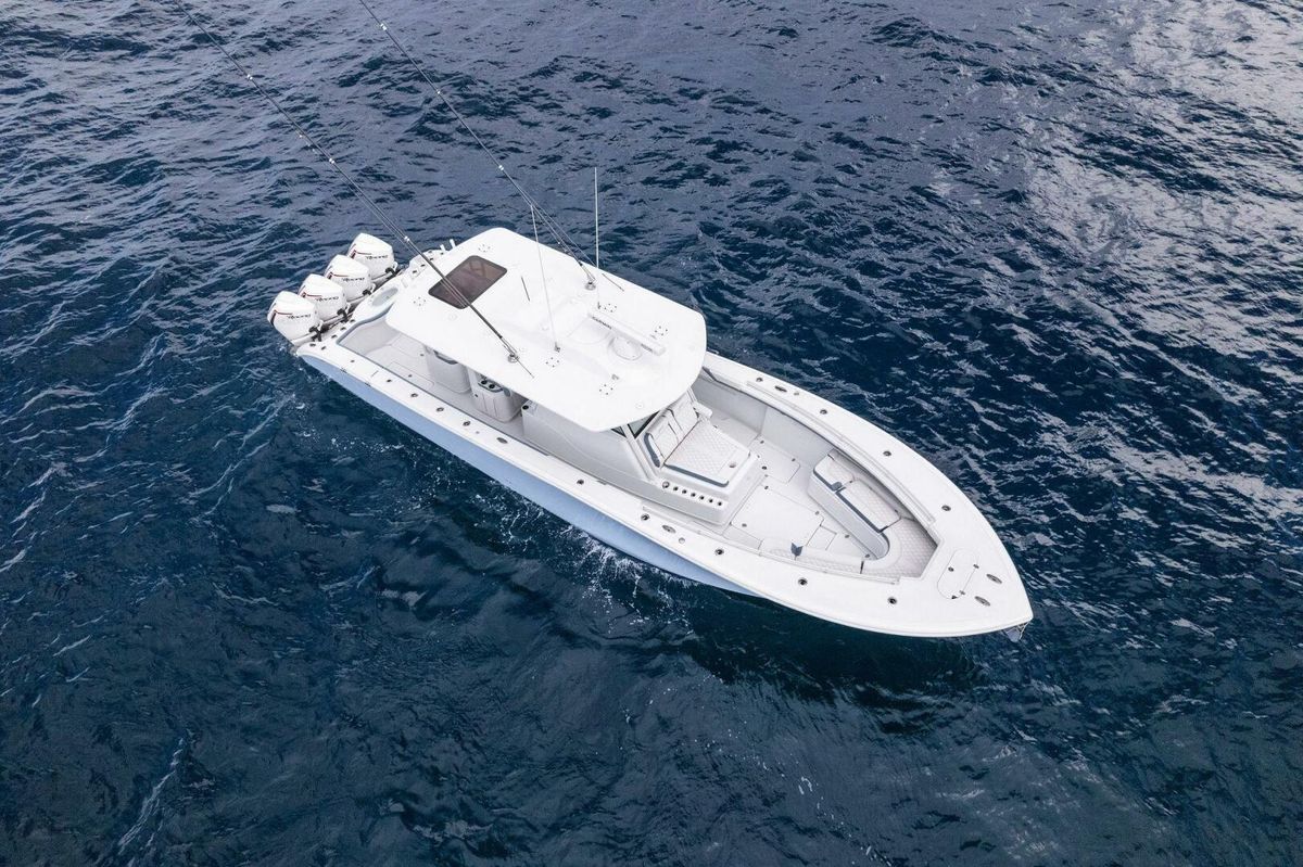 2023 Yellowfin 42 
