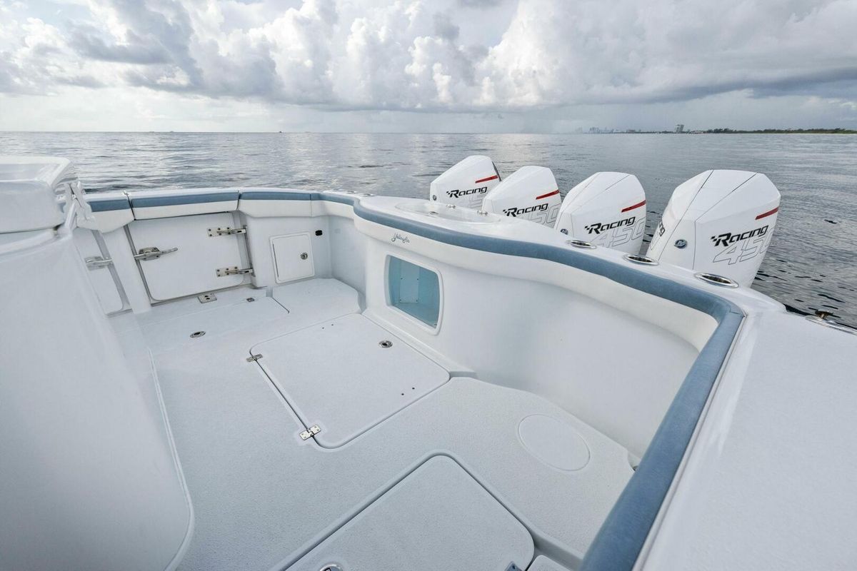 2023 Yellowfin 42 