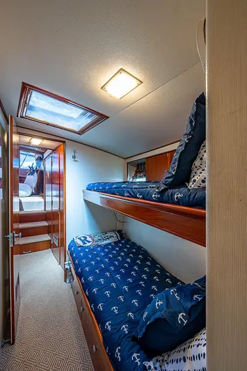 Ta-boo Yacht Photos Pics 