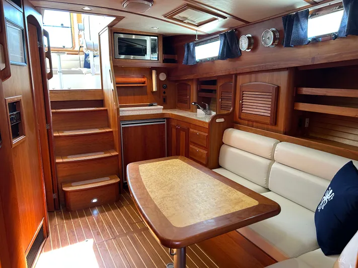 Green Heron Yacht Photos Pics 