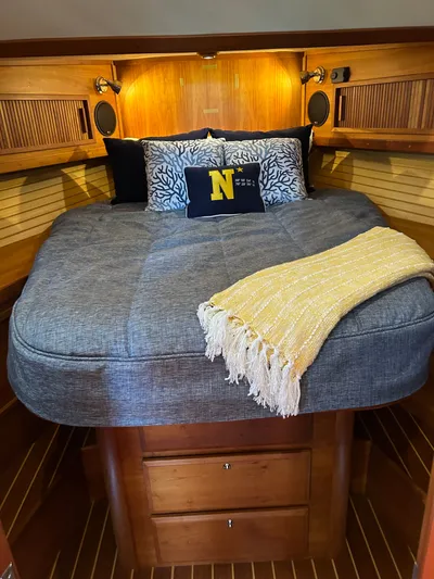 Green Heron Yacht Photos Pics 