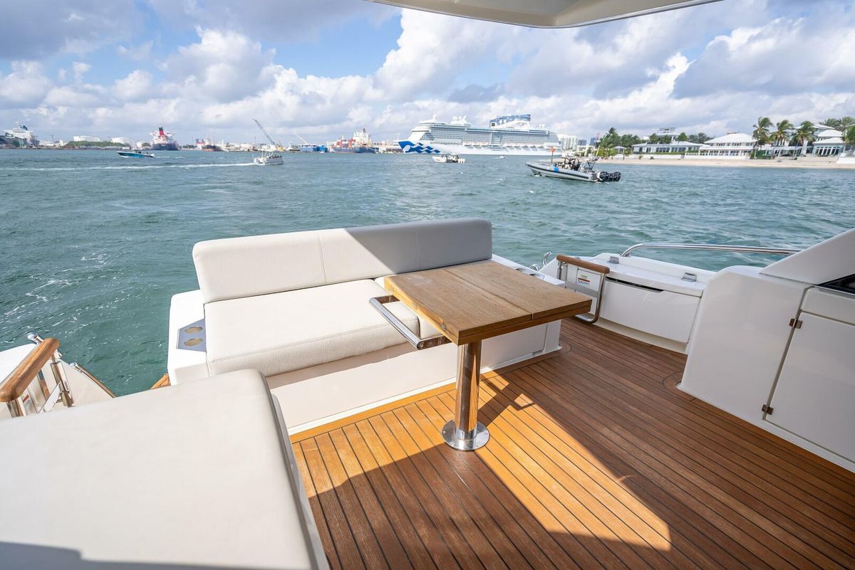 2021 Maritimo 50 