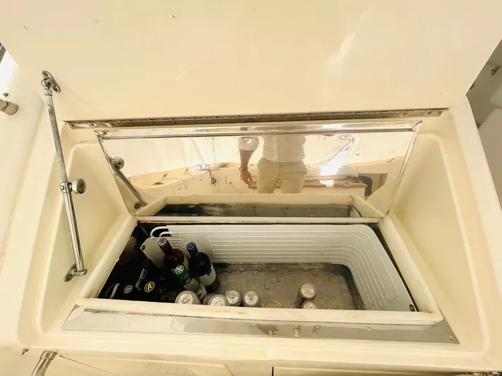  Yacht Photos Pics Open cooler with drinks on a 2000 Uniesse 57 yacht.