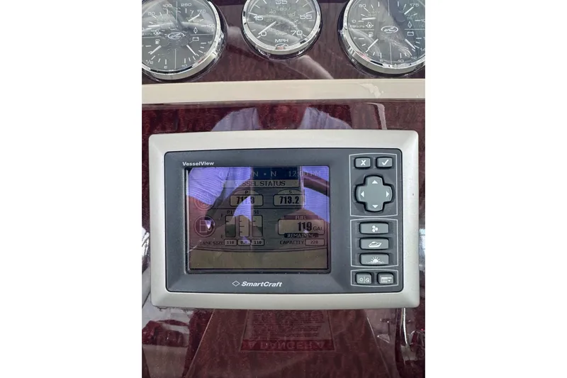  Yacht Photos Pics SmartCraft VesselView display on 2008 Sea Ray 330 Sundancer dashboard.