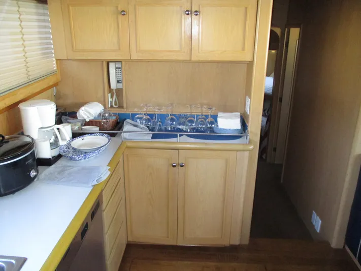 Accord Yacht Photos Pics 