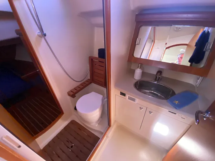 First Admiral Yacht Photos Pics 