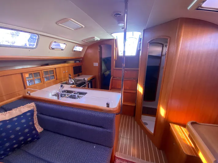 First Admiral Yacht Photos Pics 