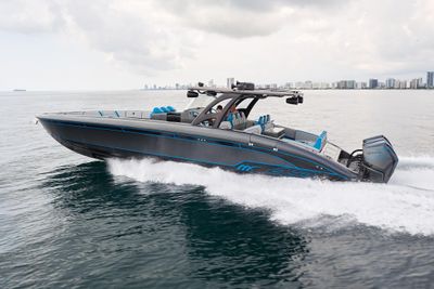 Yacht