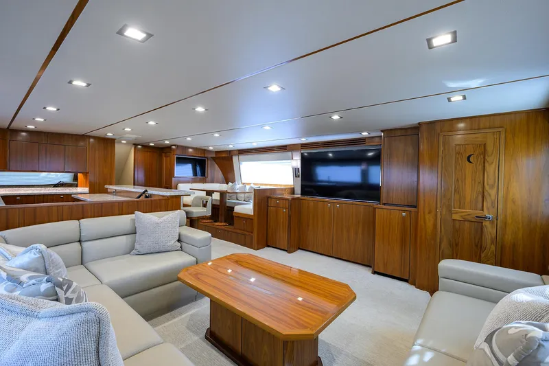 Lamplighter Yacht Photos Pics Viking 80 LAMPLIGHTER -  Salon Seating, TV, and Dinette
