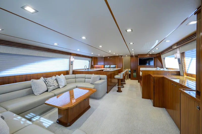 Lamplighter Yacht Photos Pics Viking 80 LAMPLIGHTER -  Salon Seating & Galley