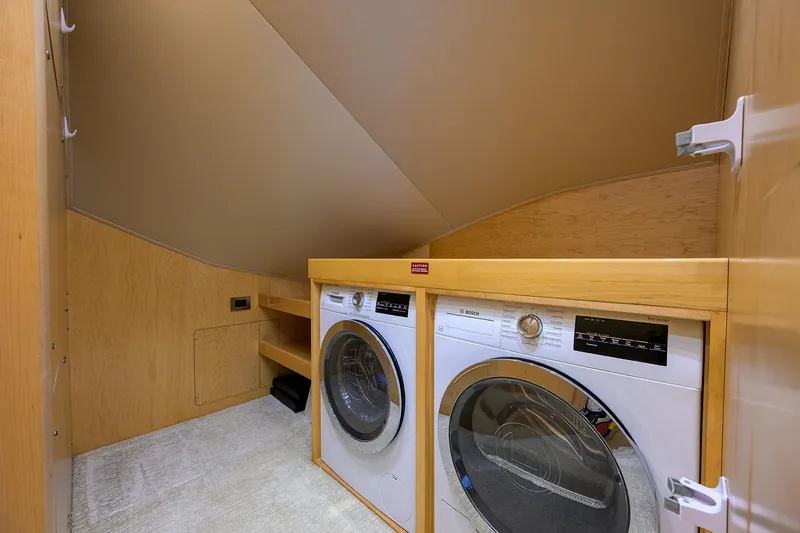 Lamplighter Yacht Photos Pics Viking 80 LAMPLIGHTER -  Pantry & Laundry Center