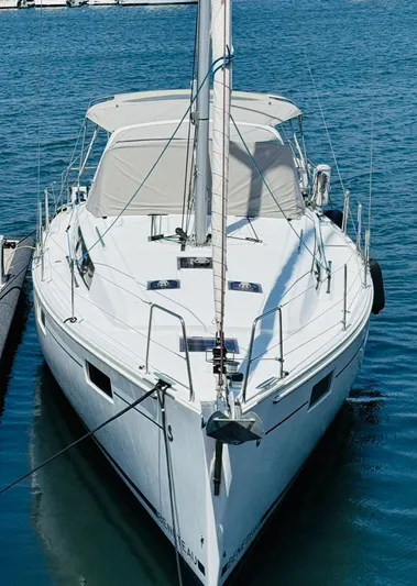 Happy Hour Yacht Photos Pics 