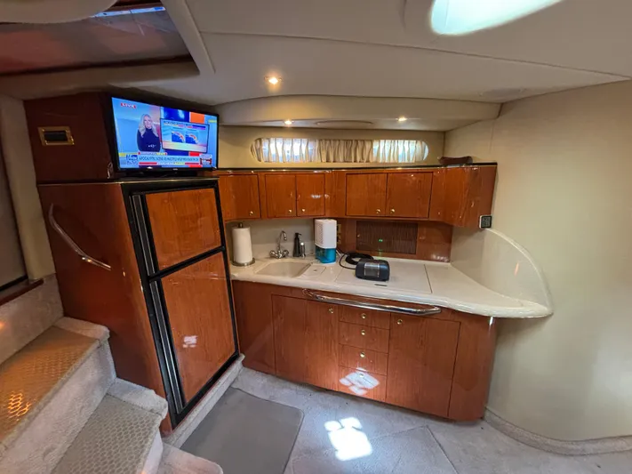 Dragon Fly Yacht Photos Pics Galley