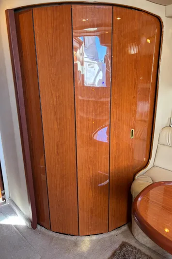 Dragon Fly Yacht Photos Pics Bunkhouse Door
