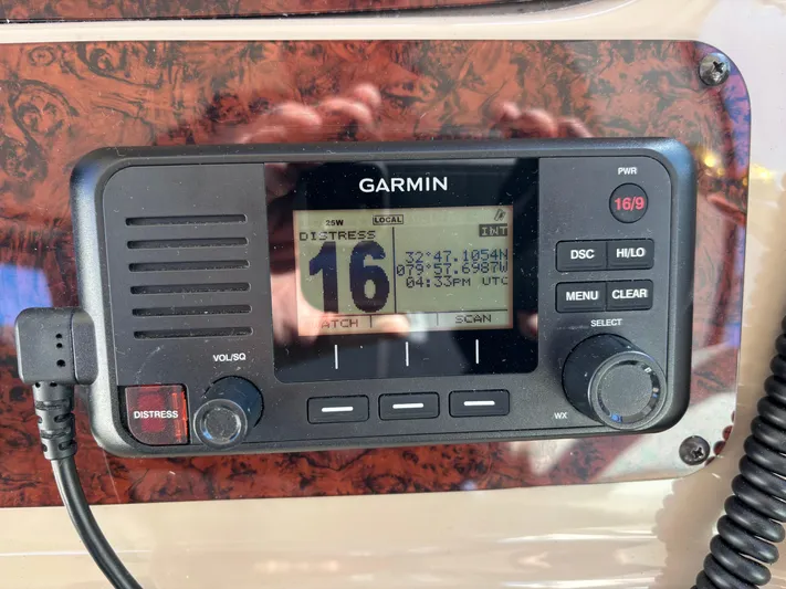 Dragon Fly Yacht Photos Pics Garmin VHF Radio