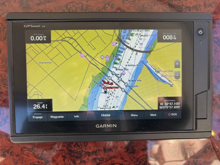 Dragon Fly Yacht Photos Pics Garmin GPS/Radar/Sounder