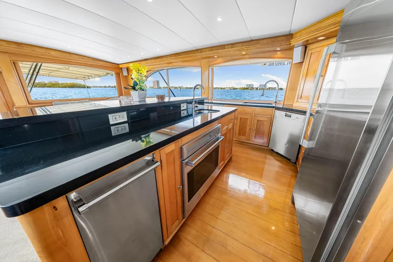 Bahama Belle Yacht Photos Pics 