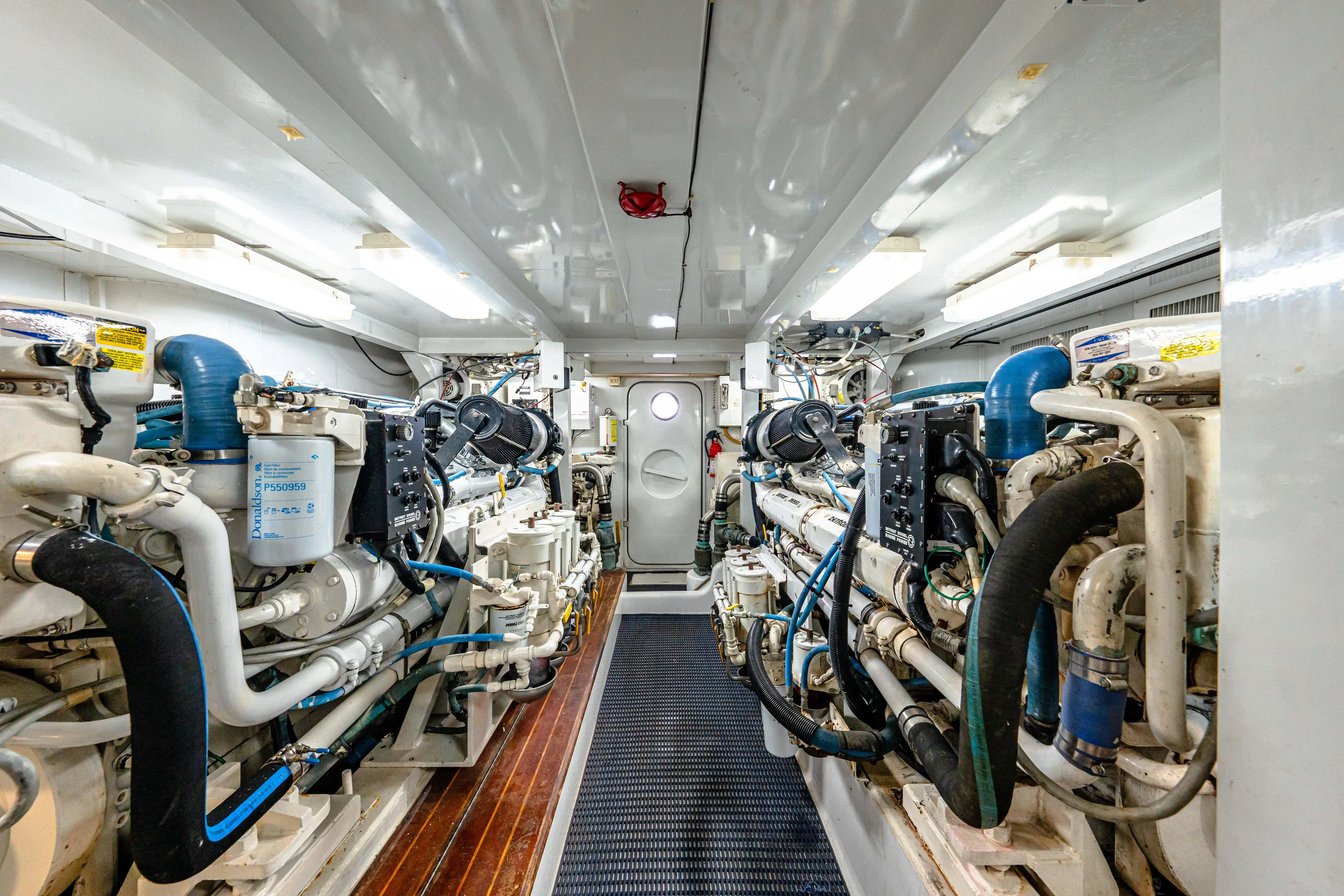 Bahama Belle Yacht Photos Pics 