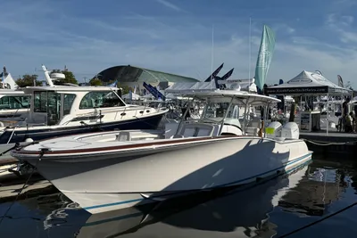 Mag Bay 38 CC