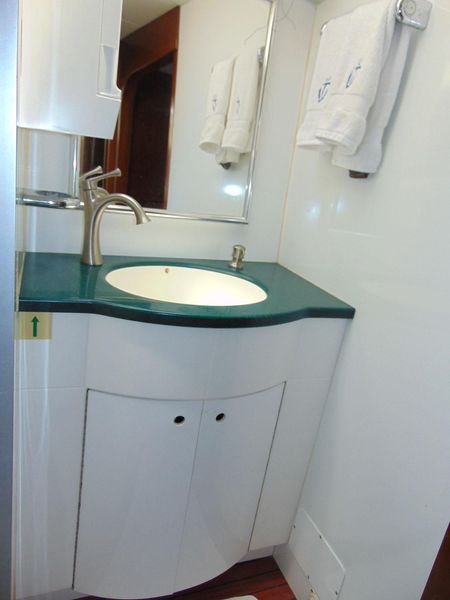 1999 Fountaine Pajot Marquises