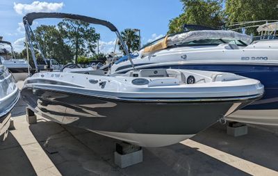 2022 Hurricane SunDeck Sport 185 OB