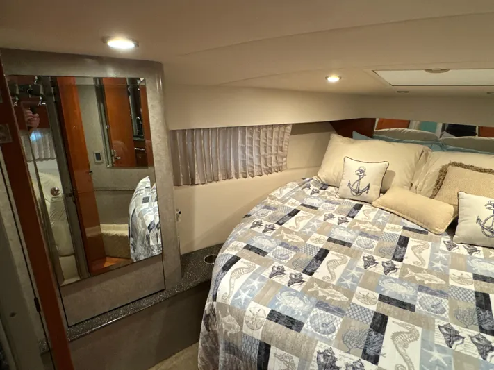 Life Goes On Yacht Photos Pics 