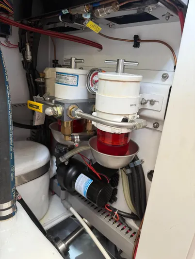 Miss T Yacht Photos Pics 