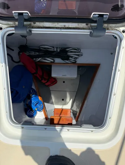 Miss T Yacht Photos Pics 