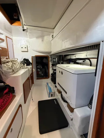 Miss T Yacht Photos Pics 