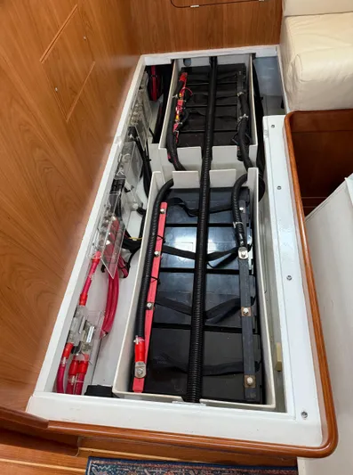 Miss T Yacht Photos Pics 