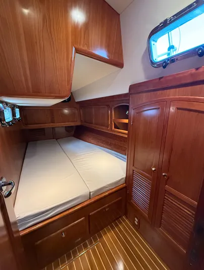 Miss T Yacht Photos Pics 