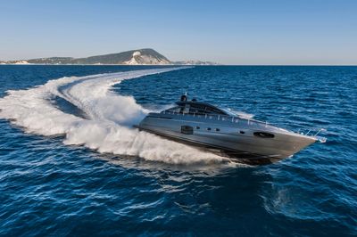 2015 Pershing 62