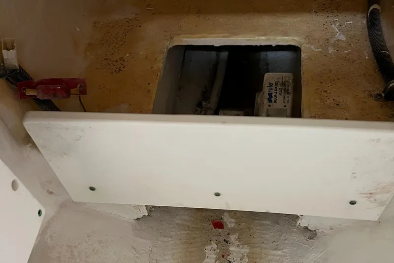 Life Goes On Yacht Photos Pics 